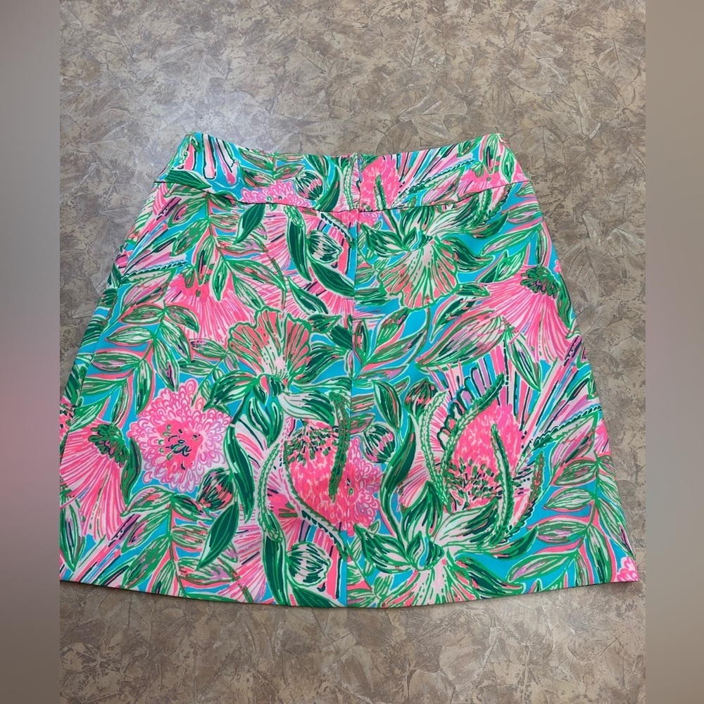 Lilly Pulitzer Jonas Skort Floral Pink and Green Women's Skirt Size 2 - Picture 2 of 7